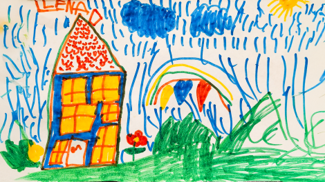 Kinderzeichnung von Lena aus Niederösterreich für das Sandmännchen: Ein schönes Haus im Sommergarten mit Blumen und Wiese.